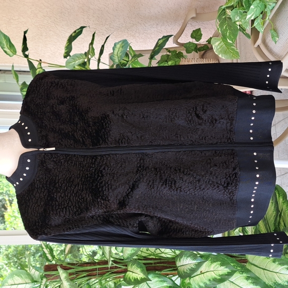 Ming Wang Jackets & Coats Ming Wang Grommet Stud Zip Front Knit